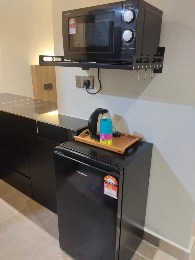 Alish Studio Apartment With Pool, Netflix, Wifi グア・ムサン エクステリア 写真